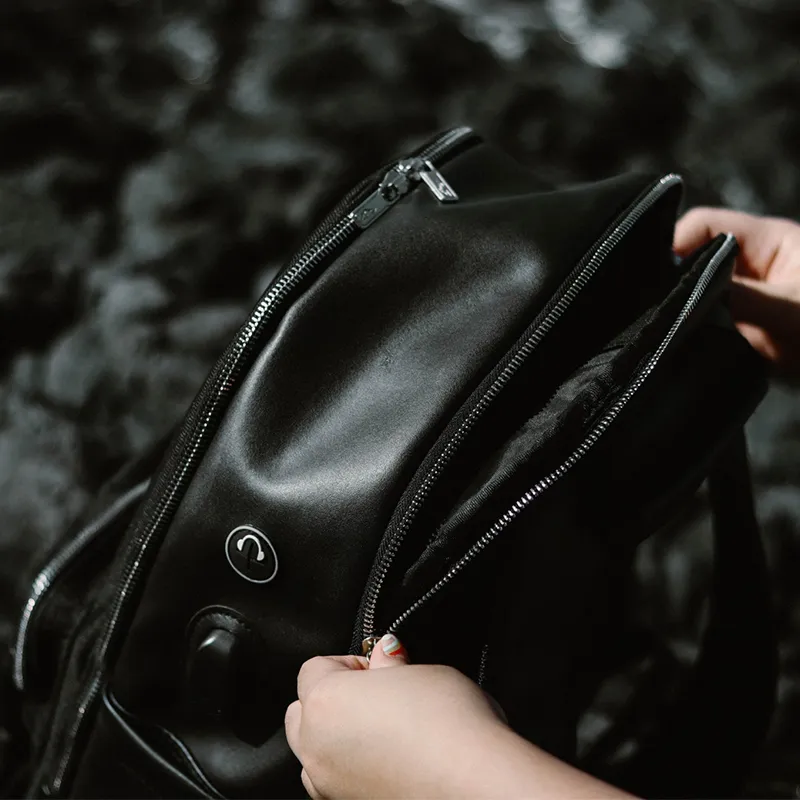 กระเป๋าเป้รุ่น Mestizo Bag สีดำ