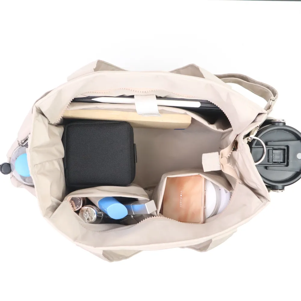 Pegasus กระเป๋าสะพาย Amber Tote Bag สีม่วง